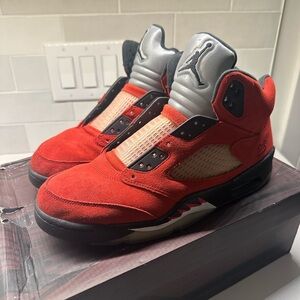 Jordan 5 raging bull size 10.5 2021 release